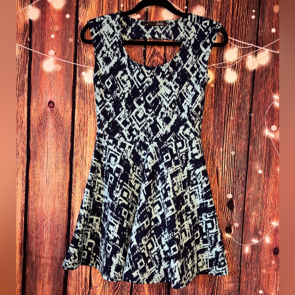 Rebel Sugar Blue and Green Patterned Top
